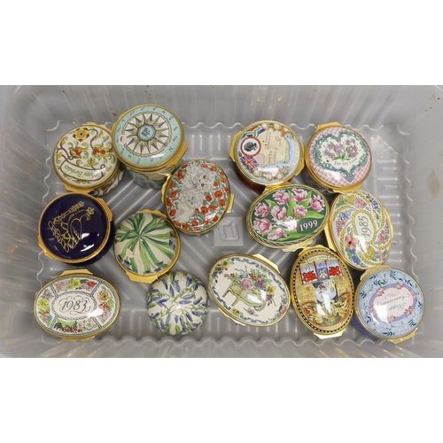 1570 - A collection of thirteen enamel boxes, mostly Halcyon Days.