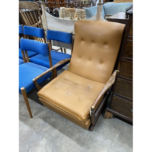 15 - A mid century Parker Knoll model No. RK1020 reclining armchair, width 77cm, depth 88cm, height 94cm... 