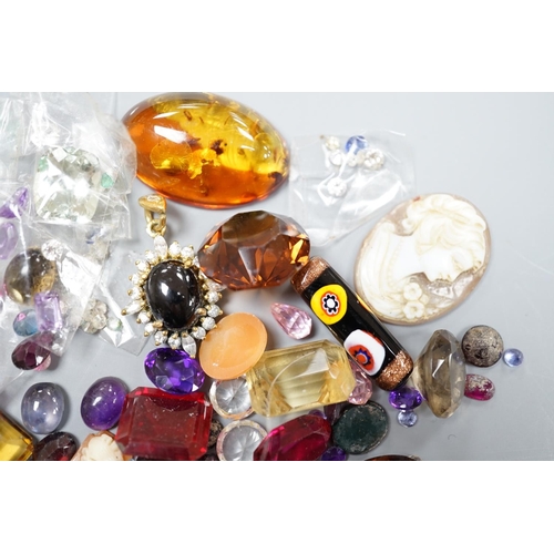 933 - A quantity of assorted unmounted cut gemstones including small diamonds and other minor jewellery.... 