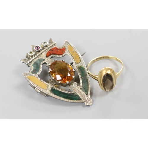 937 - A modern 9ct gold mounted oval cameo shell brooch, 53mm, a 9ct gold and gem set ring and a white met... 