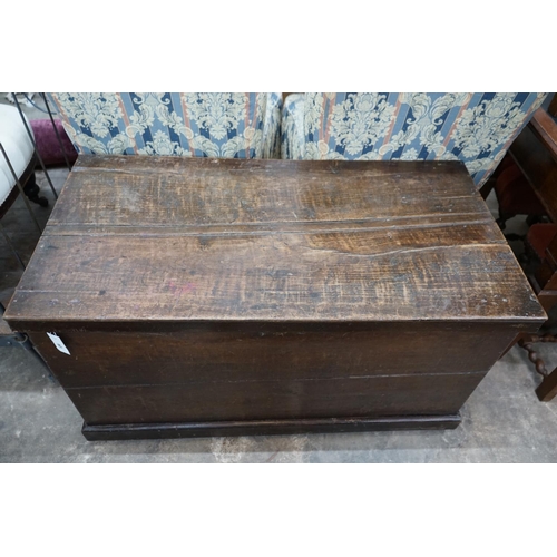 1063 - A 19th century elm trunk, width 116cm depth 61cm height 66cm