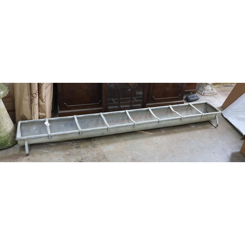 1118 - A large vintage galvanised water trough, length 246cm, depth 34cm, height 20cm