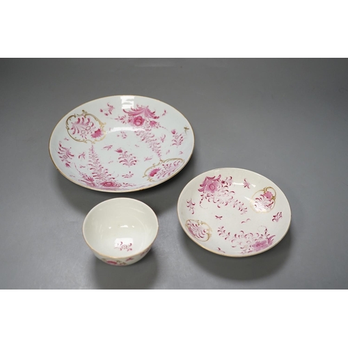 1416 - Worcester Meissen style teawares with puce flowers a teabowl and saucer, and a saucer shaped dish c.... 