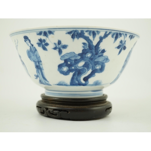 160 - A Chinese blue and white ladies bowl, Kangxi period, the interior painted with a seated lady and t... 