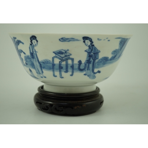 161 - A Chinese blue and white ladies bowl, Kangxi period, the interior painted with a lady seated on ro... 