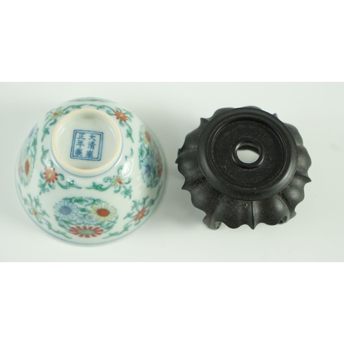 167 - A Chinese doucai chrysanthemum medallion cup, Yongzheng mark, probably late 19th/early 20th centur... 