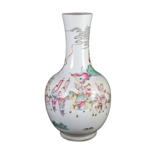 187 - A Chinese famille rose 'warriors' bottle vase, early 20th century, painted with a procession of sold... 