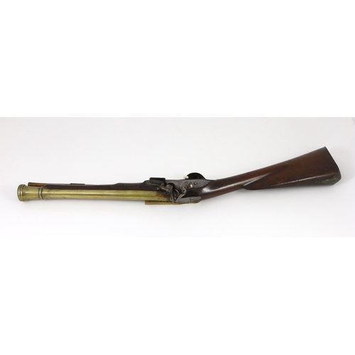 33 - An 18th century James Barbar flintlock blunderbuss with 36cm brass barrel signed London and lock sig... 