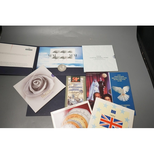 1486 - A collection of QEII Royal Mint Brilliant Uncirculated coins, 1992 onwards including various commemo... 