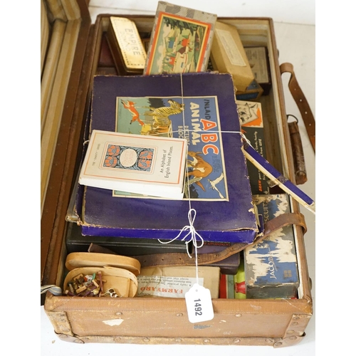 1492 - An assortment of vintage toys and games