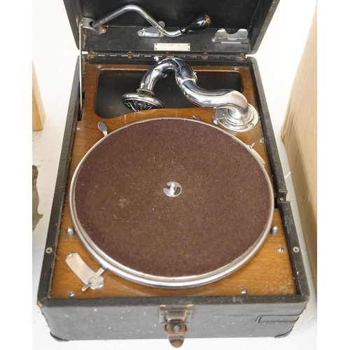 1494 - A HMV table gramophone