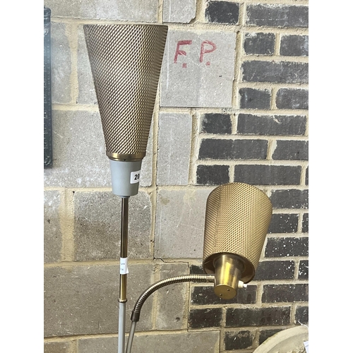 20 - A 1950s standard lamp, height 159cm