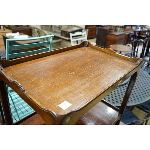 47 - A late Victorian mahogany kneehole desk, length 107cm, height 80cm