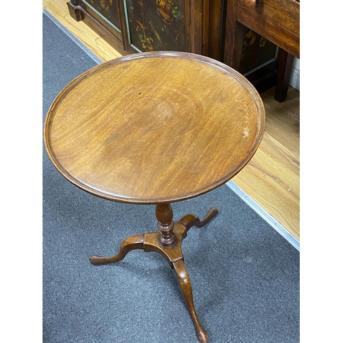 1185 - A George III style circular mahogany tripod wine table, diameter 50cm, height 70cm