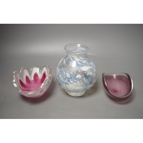 1257 - A Muller Freres studio glass vase and two Flygfoys (glass dishes) (3), tallest 13cm