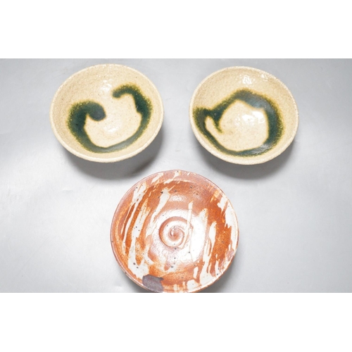 1266 - Aki Moriuchi (born 1947) three stoneware footed dishes, largest 11.5cm diameter