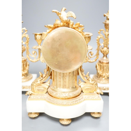 1274 - A French ormolu and alabaster clock garniture, 27cm