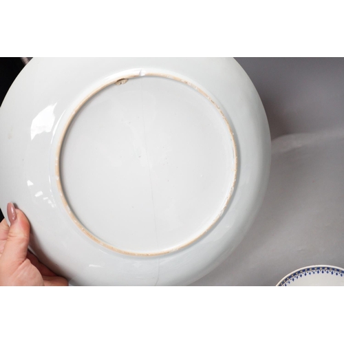 1293 - An 18th century Chinese blue and white dish, 29cm diameter, a similar lid and three tea bowls