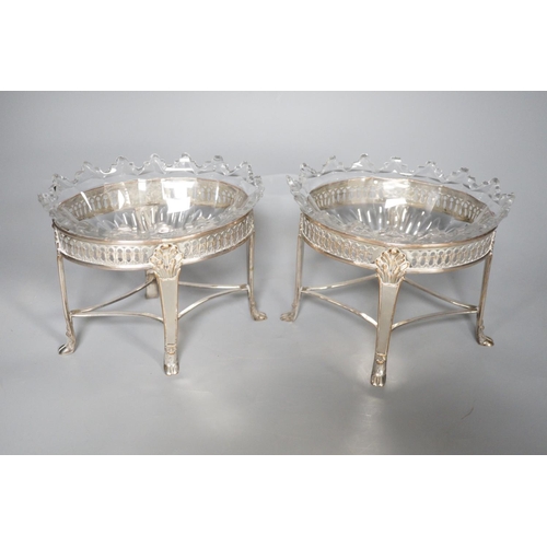 1308 - A pair of silver plated & cut glass sweetmeat dishes on stands,13 cms high,