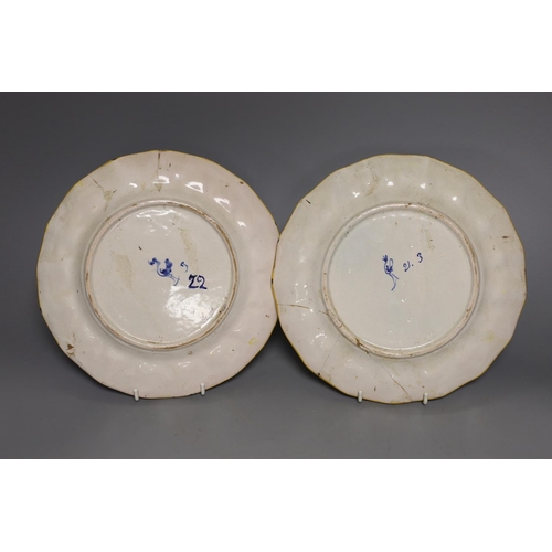 1382 - A pair of Italian maiolica plates, by Cantagalli, cockerel marks, 22cm diameter