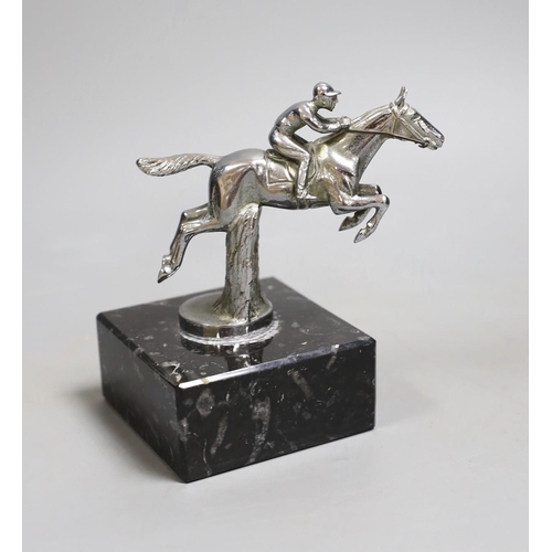 1418 - A chrome plated jockey car mascot on marble base, 14cm tall