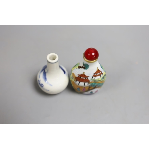 1429 - Two Chinese snuff bottles, to include a blue and white c.1900 bottle, and a famille rose bottle with... 