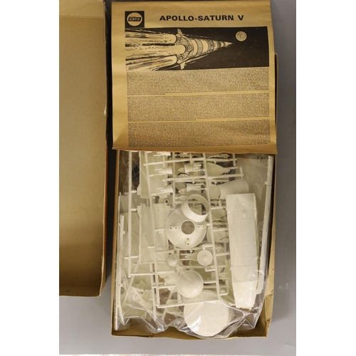 1472 - Airfix kit, Apollo Saturn V, boxed