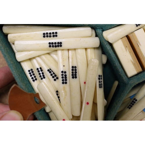 1433 - A leather boxed mahjong game