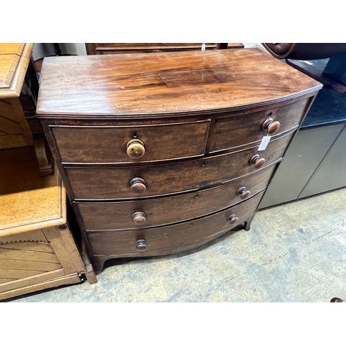 112 - A Regency mahogany bow front chest of drawers, width 105cm, depth 55cm, height 103cm