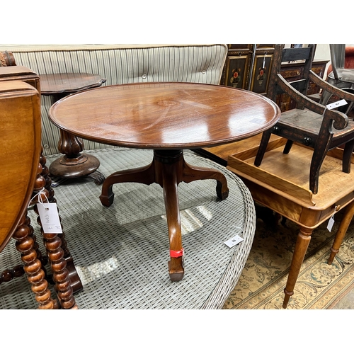 95 - An early Victorian mahogany dish top tea table, diameter 69cm, height 47cm (cut down, converted from... 