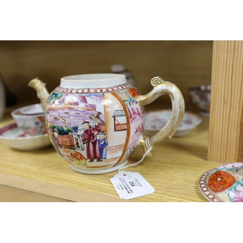 354 - A selection of 18th century Chinese export wares, to include a teapot, tea bowls, saucers etc., some... 