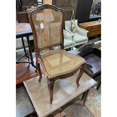 1063 - An early 20th century rectangular oak parquetry side table, width 92cm, depth 57cm, height 71cm toge... 