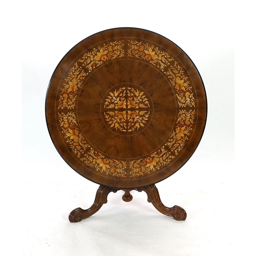 1160 - A Victorian style walnut and marquetry breakfast table Victorian-style walnut and marquetry breakfas... 