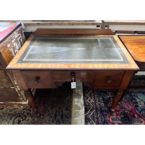 66 - An early Victorian mahogany kneehole writing table, width 91cm, depth 53cm, height 75cm