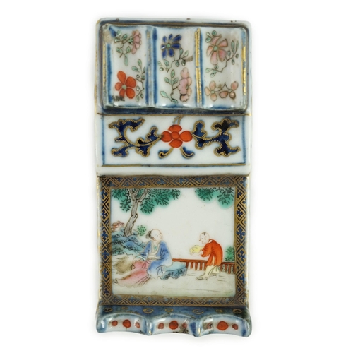 135 - A small Chinese enamelled porcelain brushrest, Jiaqing mark and period (1796-1820), finely painted w... 