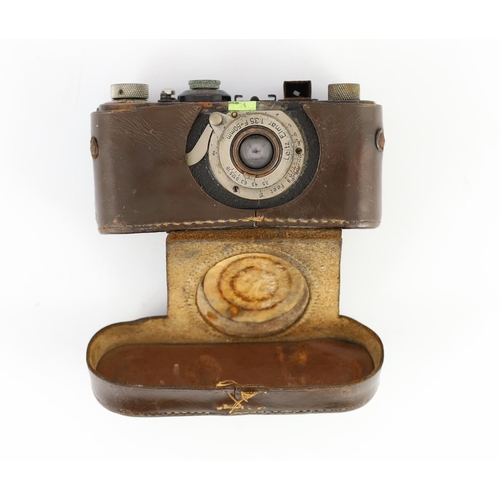 21 - PLEASE NOTE - A Leica 1, circa 1930 with Elmar 50mm f/3.5 lens, with original leather case,