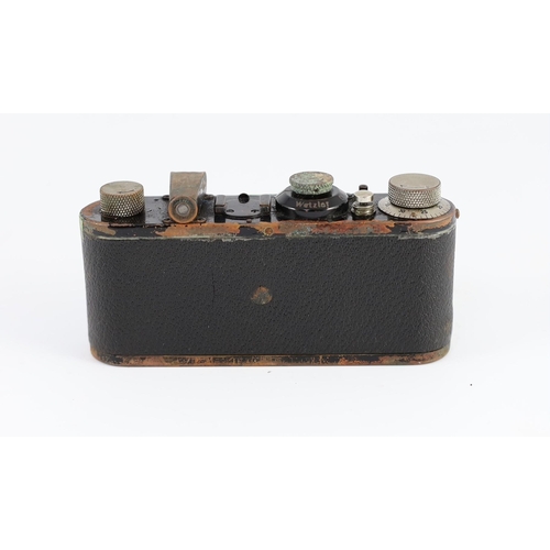 21 - PLEASE NOTE - A Leica 1, circa 1930 with Elmar 50mm f/3.5 lens, with original leather case,