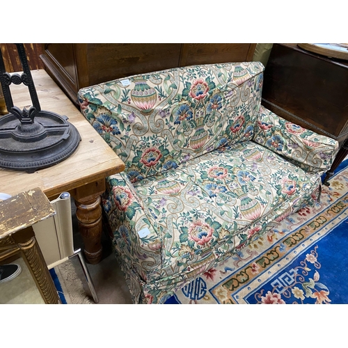 2077 - An Edwardian upholstered settee, length 132cm, width 64cm, height 87cm