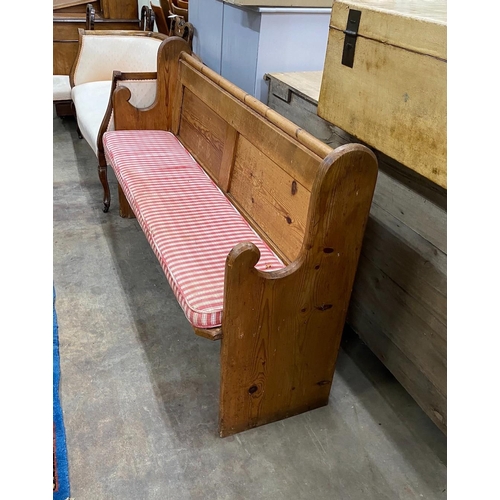 101 - A Victorian pitch pine pew, length 152cm, depth 50cm, height 91cm