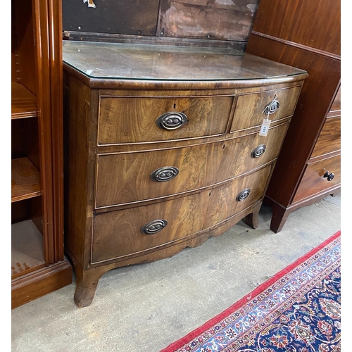 107 - A Regency mahogany bowfront chest of drawers, width 108cm, depth 53cm, height 88cm