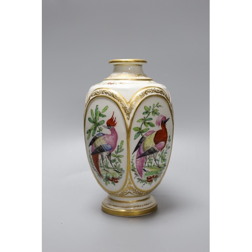 263 - A late 19th century French porcelain vase, in Chelsea style, decorated with birds of paradise, 22 cm... 