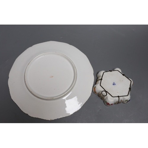 323 - A Coalport plate and three other pieces,Plate 26 cms diameter,