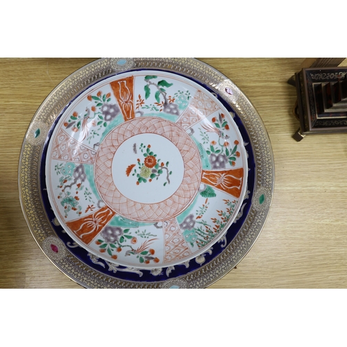 411 - A group of 18th century and later Chinese enamelled and blue and white porcelain dishes and three bo... 