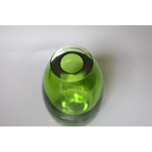 454 - A Murano green glass vase, in Flávio Poli style, 23.5cms high,