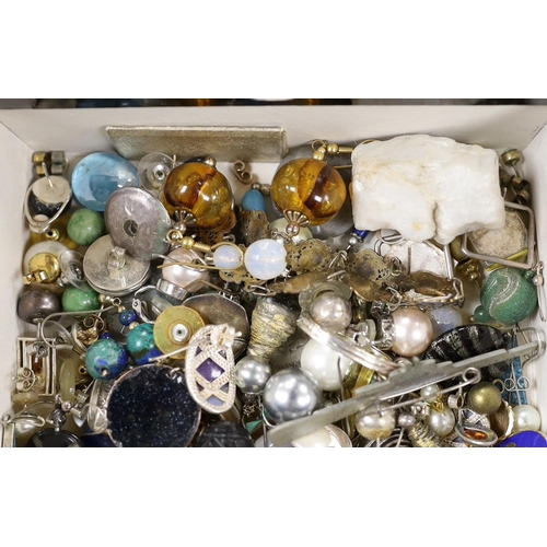 925 - A mixed group of jewellery including costume, filigree and enamel bracelet, miniature silver mounted... 