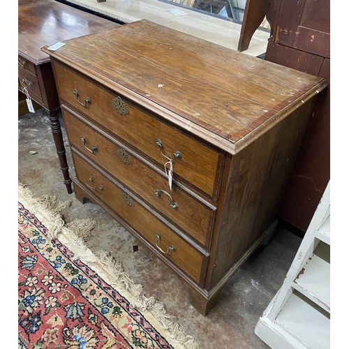 1006 - A Regency mahogany kneehole dressing table and a George III banded oak chest of three drawers, width... 