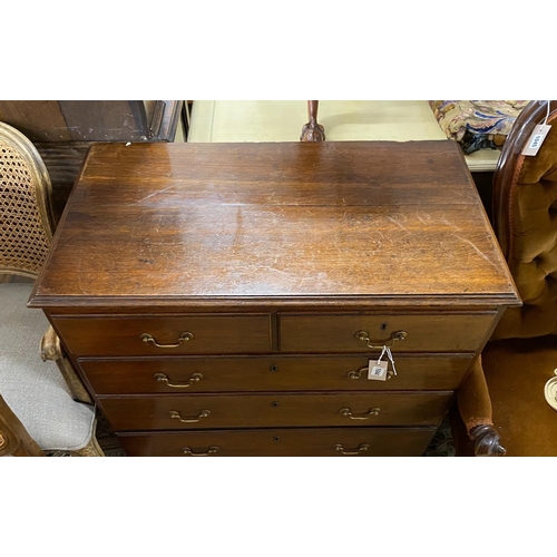 1044 - A small George III oak five drawer chest, width 84cm, depth 47cm, height 84cm