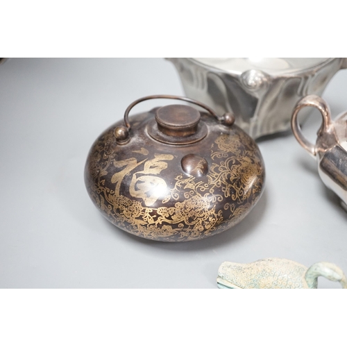 1339 - An Art Nouveau Kayserzinn lidded pewter sugar bowl and a small collection of minor works of art (a q... 