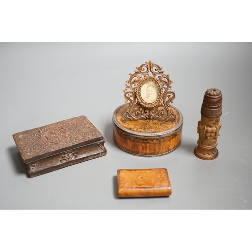 1466 - A 19th century circular white metal mounted burr wood snuff box and assorted small carvings