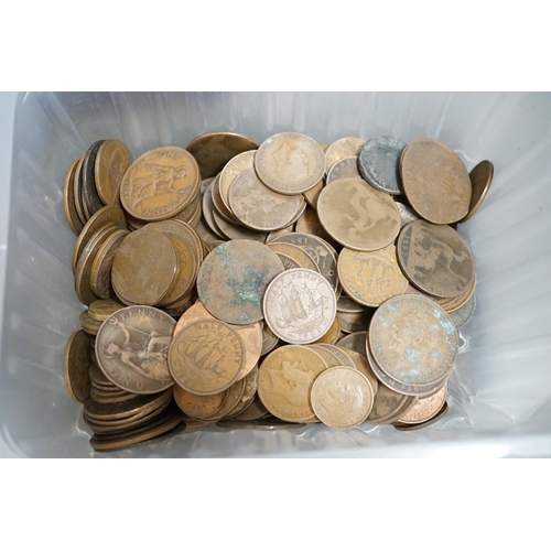 1468 - A quantity of coinage and notes